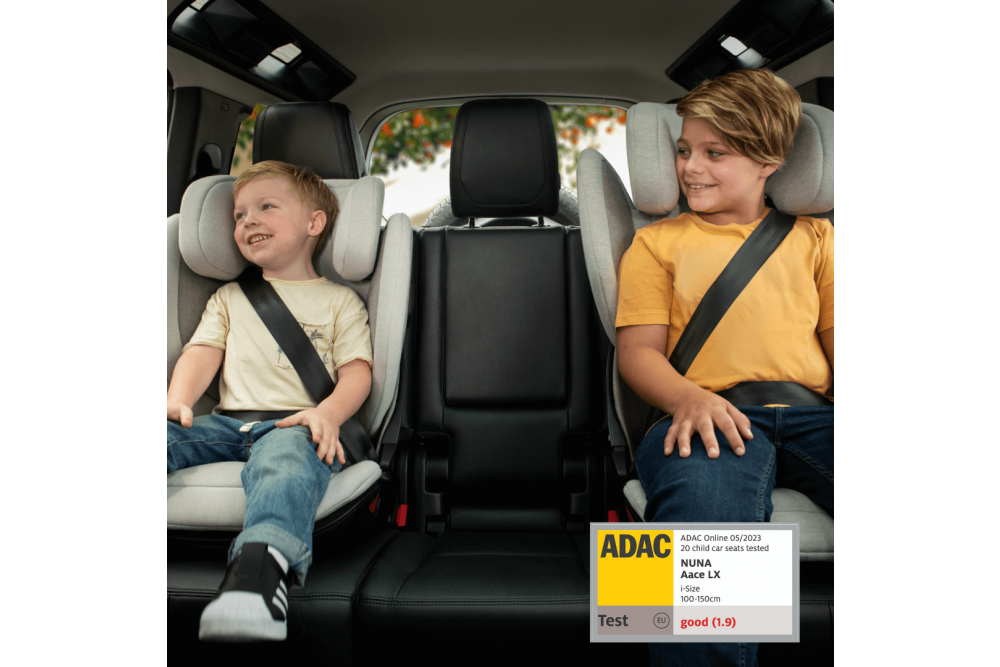 AACE lx, scaunul auto care evolueaza odata cu micutul tau, in siguranta deplina!