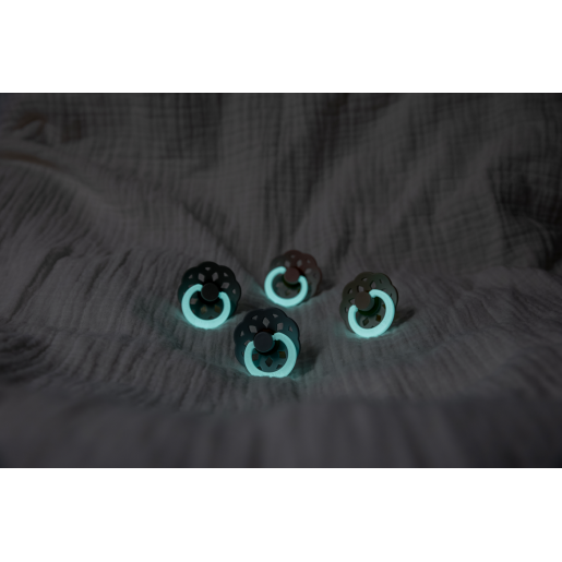 BIBS - Suzeta fosforescenta Boheme GLOW Latex, tetina rotunda, 6 luni +